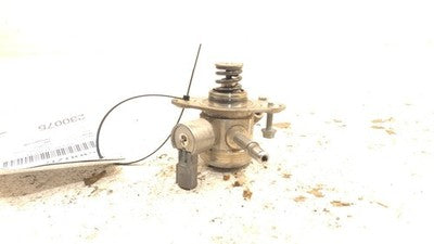 2013-2015 Chevy Malibu Engine Mounted Fuel Pump Oem 12658481