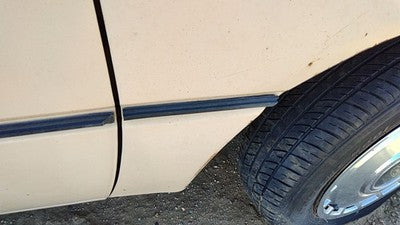 1984 Ford Tempo Passenger Right Moulding From Fender Oem Trim Strip Tan