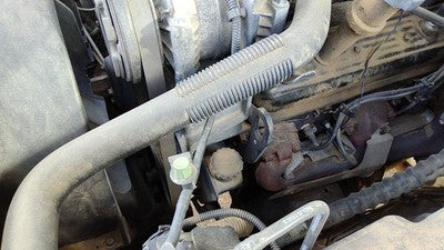 1999 Chevy Suburban Power Steering Pump With Mount Bracket Oem 5.7L