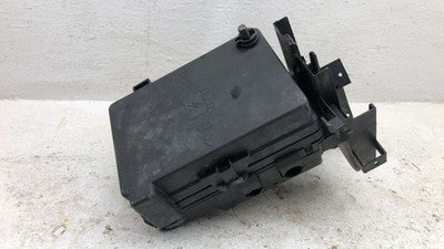 2006 Chevy Cobalt Engine Fuse Box 2.4L 15269048