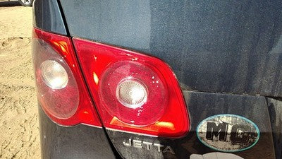 2005-2007 Vw Jetta Driver Left Inner Tail Light Brake Lamp Oem Rear 1K5945093c