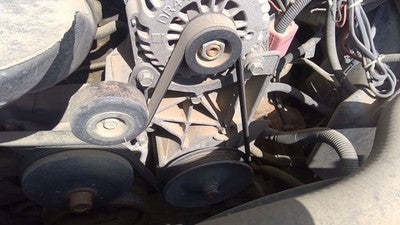2006 Chevy Silverado 1500 Complete Power Steering Pump With Mount Bracket 5.3l