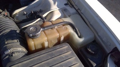 2006-2010 Dodge Charger Coolant Reservoir Radiator Overflow Tank Bottle Oem 3.5L