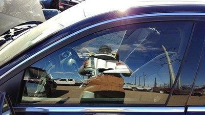 2012-2014 Mercedes C300 Driver Left Front Side Window Door Glass Oem 2047251710