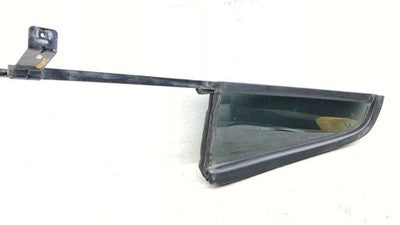 98-02 Navigator Passenger Right Rear Vent Window Back Door Glass With Frame Oem