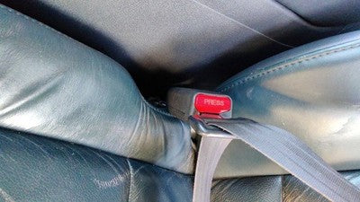 2009-2015 Honda Pilot Driver Left Front Seat Belt Buckle Receiver Gray/Blue Gr