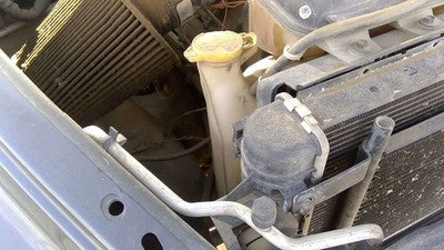 03-04 Ram 2500 Windshield Washer Fluid Reservoir With Pump Tank Bottle 5.7L Hemi