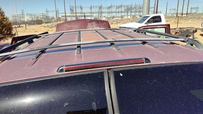 1999 Gmc Yukon Third Brake Light Middle Lamp Oem
