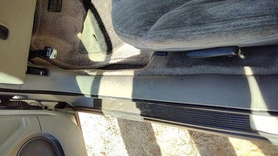 2000 Chevy Malibu Driver Left Lower Kick Trim Panel Oem 92d Gray