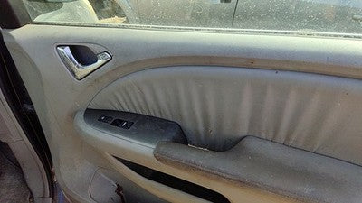 2005-2007 Honda Odyssey Passenger Right Front Door Trim Panel With Switches Gray