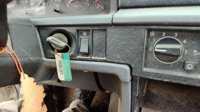 1991-1992 Volvo 740 Dash Trim Bezel Around Heater Head Unit Oem