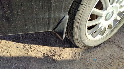 2005 Hyundai Xg350 Passenger Right Rear Mud Flap Rock Guard Oem