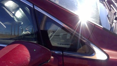 2010-2012 Lexus Hs250h Passenger Right Front Side Corner Window Oem Vent Pillar