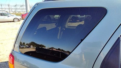 2002-2007 Ford Escape Passenger Right Rear Quarter Glass Back Side Window Oem