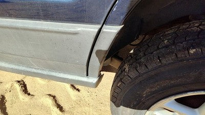 2004 Jeep Grand Cherokee Driver Left Rear Moulding On Quarter Panel Oem