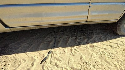 98-01 Olds Bravada Driver Left Lower Rocker Panel Moulding Side Skirt Pewter 11U