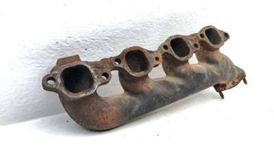 96-00 Passenger Exhaust Manifold 7.4L 454 Fits 96-00 Chevrolet 2500 Silverado