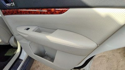 12 Subaru Legacy Outback Passenger Right Rear Door Trim Panel Wth Switches Ivory