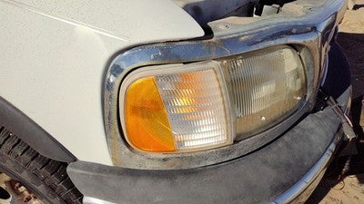 1997-2004 Ford F150 Passenger Right Front Turn Signal Light Lamp Fender Mounted