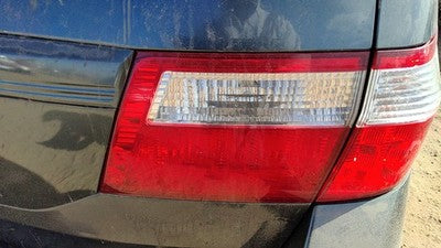 2005-2007 Honda Odyssey Passenger Right Inner Tail Light Brake Lamp Oem Rear