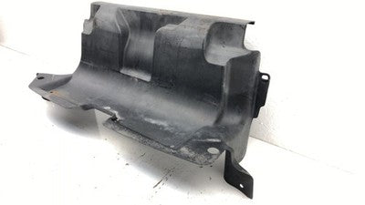 2001 Pontiac Grand Am 3.4L Ram Air Front Center Air Guide 22616634 Baffle Oem