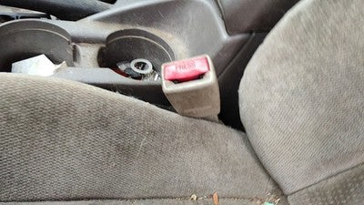2002-2005 Legacy Outback Driver Left Front Seat Belt Buckle Receiver Oem Tan