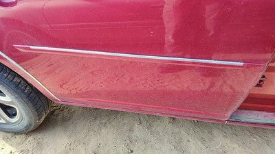 06-07 Lucerne Passenger Right Rear Moulding From Door Back Trim Crimson 86U