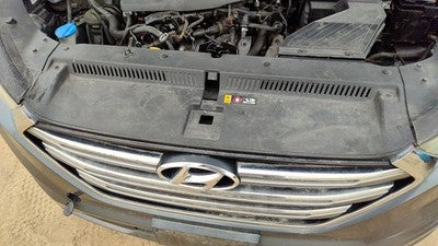 2016-21 Hyundai Tucson Top Plastic Cover Above Radiator Support Oem Upper Shield
