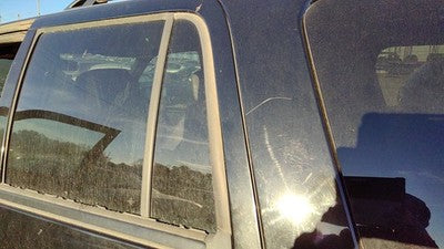 03-17 Ford Expedition Driver Left Rear Vent Window Back Door Glass With Frame
