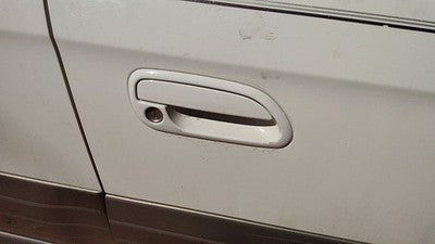 2000-2004 Legacy Outback Passenger Right Front Outside Door Handle Oem White 8Y3