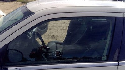 2005-2010 Chrysler 300 Driver Left Front Side Window Door Glass Oem 05065487Ad