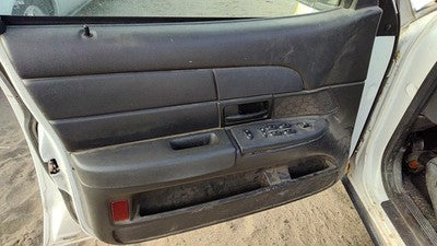 2005 Ford Crown Vic Driver Left Front Door Trim Panel With Master Switch Black