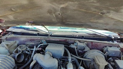 1999 Gmc Yukon Windshield Wiper Cowl Vent Trim Panel Oem Cover