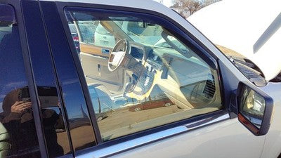 2007-2015 Lincoln Navigator Passenger Right Front Side Window Door Glass Oem