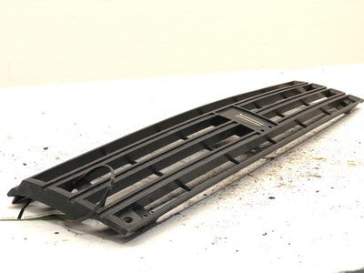 1987-1989 Olds Toronado Trofeo Front Grille Oem Black 01642767