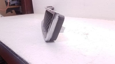 2007-2014 Chevy Suburban Lower Grille Black With Chrome Surround Oem 15835084