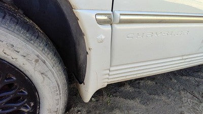 1996-1999 Town & Country Driver Left Moulding From Fender Trim Pwp Golden White