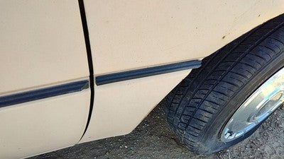 1984 Ford Tempo Passenger Right Moulding From Fender Oem Trim Strip Tan