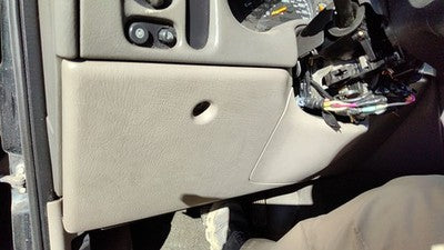 02-03 Trail Blazer Lower Dash Under Column Knee Bolster Trim Panel Gray 95D
