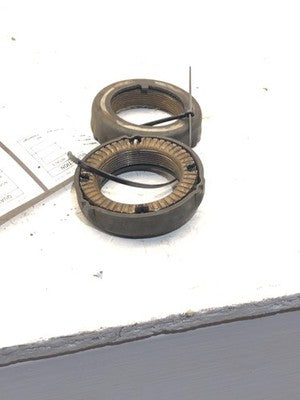 1999-2002 Ford F250 Super Duty Rear Wheel Hub Spindle Nuts Pair Set Oem