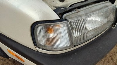 91-02 Infinity G20 Passenger Right Front Turn Signal Light Lamp Fender Mounted