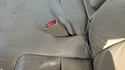 99 Cadillac Deville Driver Left Front Seat Belt Buckle Receiver Oem 152 Neutral