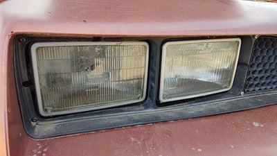 1985-1988 Pontiac Sunbird Passenger Right Head Light Oem Front Lamp 10026819
