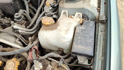 00-04 Legacy Outback Windshield Washer Fluid Reservoir With Pump Oem Wiper Tank