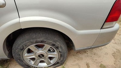 2003 Lincoln Aviator Driver Left Rear Wheel Moulding Flare Oem Silver Jp