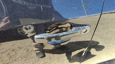 2007-2012 Nissan Sentra Driver Left Front Outside Door Handle Oem Black Kh3