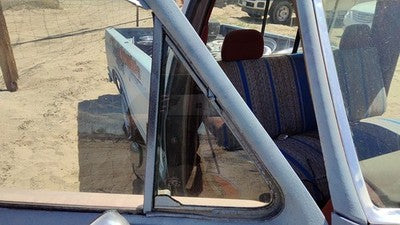 1980-91 Ford F150 Passenger Right Front Vent Window Small Door Glass With Frame