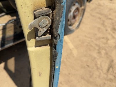 1971 Vw Super Beetle Passenger Right Front Door Latch With Rods/Cables Oem