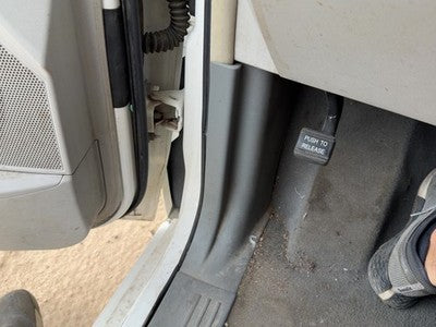 2010 Chrysler Town & Country Driver Left Lower Kick Trim Panel Oem Gray