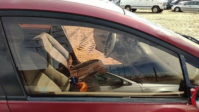2010-2014 Honda Insight Passenger Right Front Side Window Door Glass Oem